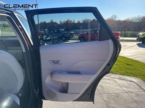 New 2025 Hyundai Kona SEL image 34