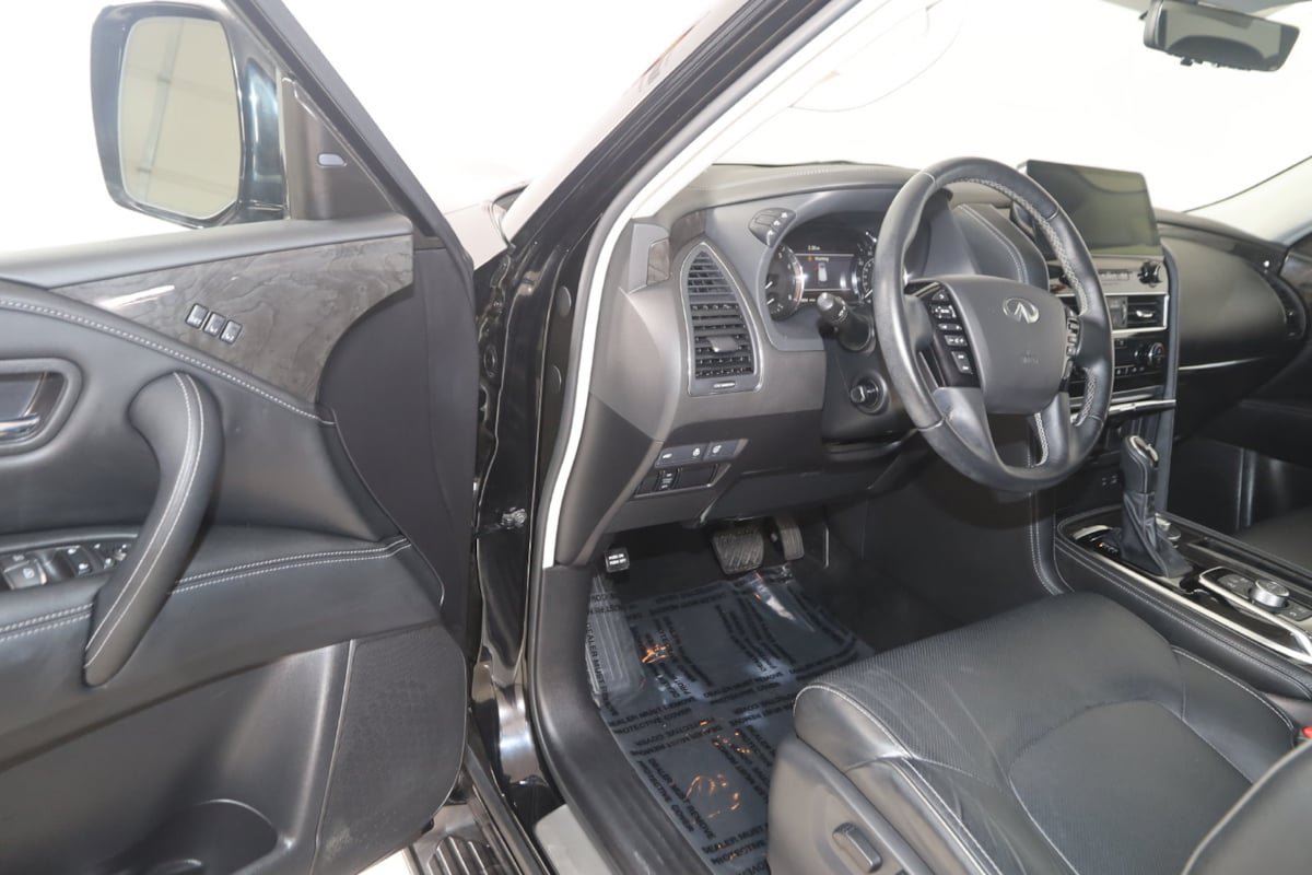 Used 2022 INFINITI QX80 Luxe w/ Cargo Package AWD/4WD image 43