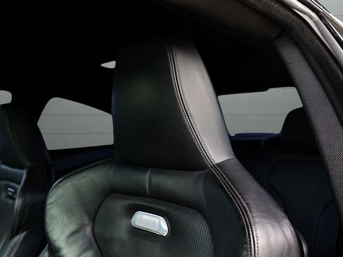Used 2018 BMW M4 Coupe RWD image 25