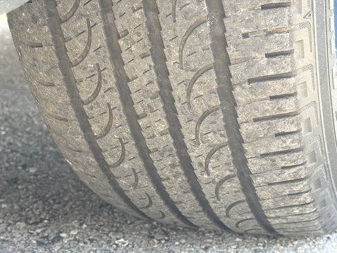 Used 2024 Jeep Compass Latitude w/ Altitude Special Edition image 37