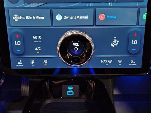 Used 2023 Ford Mustang Mach-E GT AWD/4WD image 39