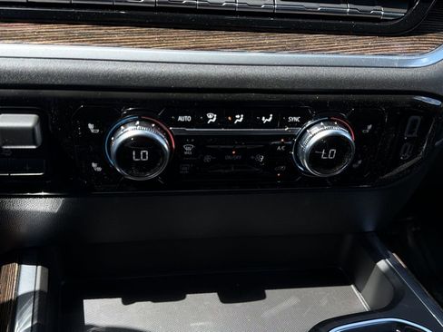 New 2026 GMC Sierra 1500 Elevation w/ Preferred Package AWD/4WD image 21