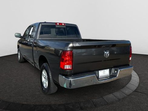 Used 2020 RAM 1500 Classic SLT image 3