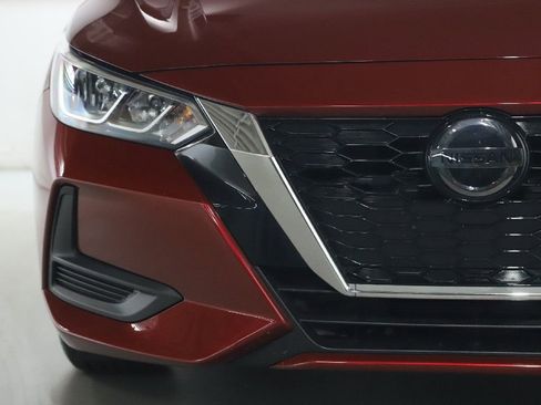 Used 2023 Nissan Sentra SV FWD image 7
