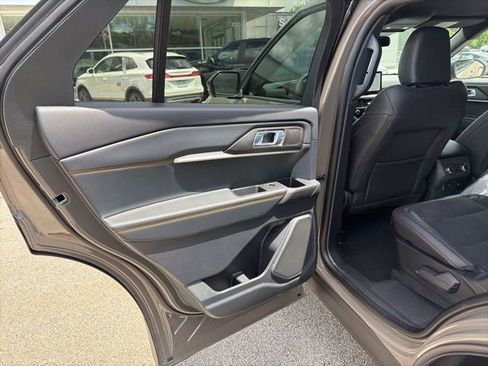 New 2026 Ford Explorer Tremor w/ Tremor Convenience Package AWD/4WD image 12