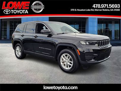 Used 2023 Jeep Grand Cherokee Laredo