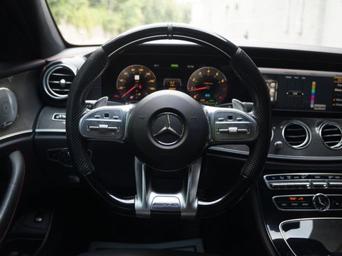 Used 2019 Mercedes-Benz E 53 AMG 4MATIC Sedan image 17