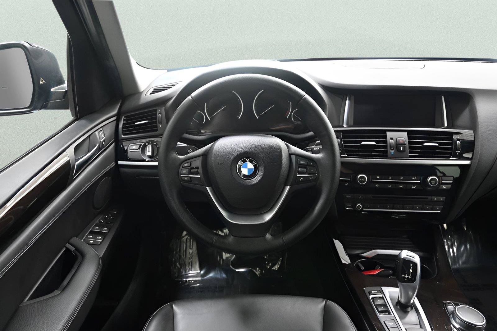 Used 2017 BMW X3 xDrive28i AWD/4WD image 9