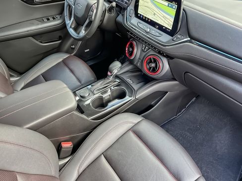 Used 2023 Chevrolet Blazer RS image 15