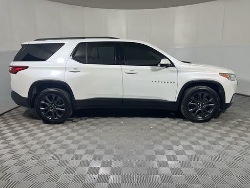 Used 2020 Chevrolet Traverse RS FWD image 9