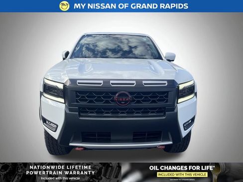 New 2026 Nissan Frontier PRO-4X w/ Pro-4x Convenience Package AWD/4WD image 9