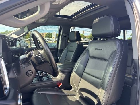Used 2025 GMC Sierra 1500 Denali w/ Denali Reserve Package AWD/4WD image 14
