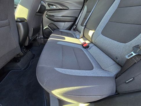 Used 2021 Chevrolet TrailBlazer LT image 11