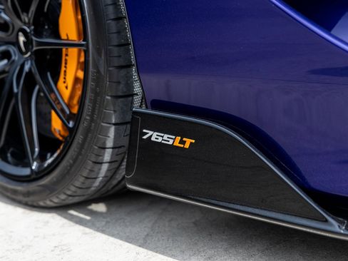 Used 2022 McLaren 765LT image 18