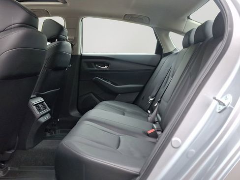 Used 2023 Honda Accord Touring image 8