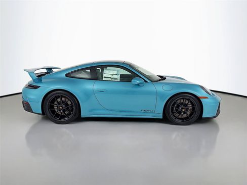 Used 2026 Porsche 911 Carrera 4 GTS AWD/4WD image 24