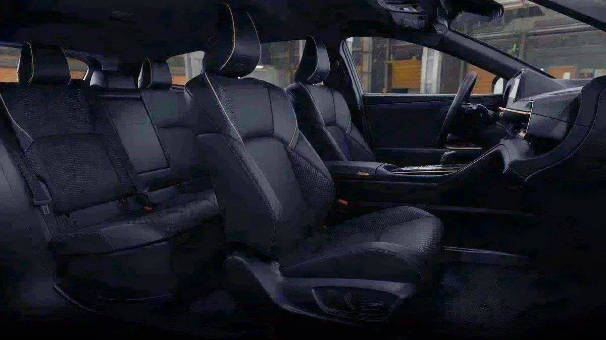New 2026 Toyota Crown Signia AWD/4WD image 20