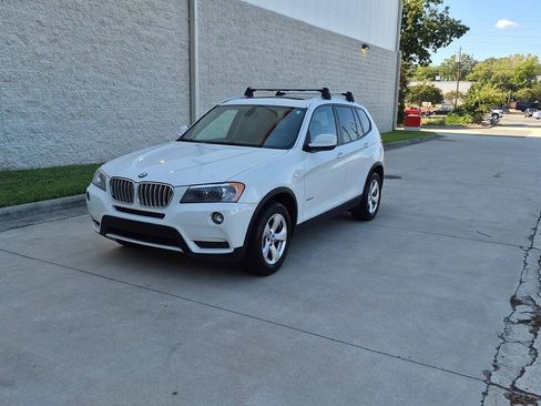 Used 2012 BMW X3 xDrive28i AWD/4WD image 2