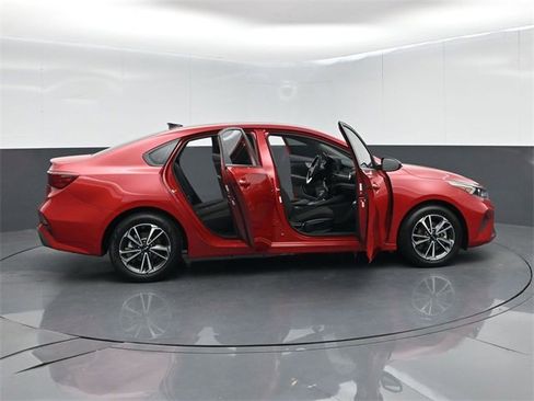 Used 2024 Kia Forte LXS image 66