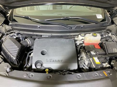 Used 2024 Buick Enclave Essence w/ LPO, Floor Liner Package image 16