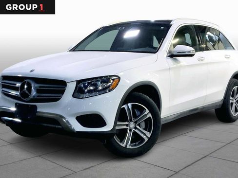 Used 2017 Mercedes-Benz GLC 300 GLC 300 image 1