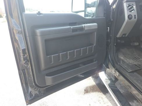 Used 2014 Ford F350 Lariat w/ Lariat Ultimate Package image 28