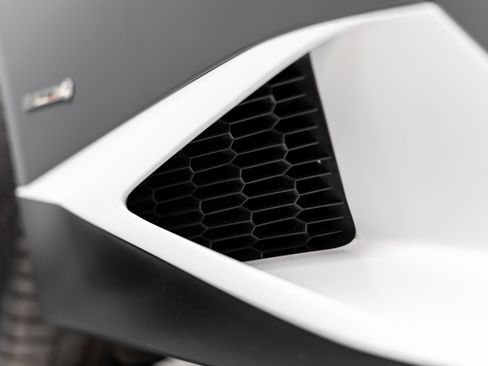 Used 2017 Lamborghini Huracan LP 610-4 Avio image 25