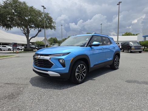New 2026 Chevrolet TrailBlazer LT w/ Convenience Package FWD image 11