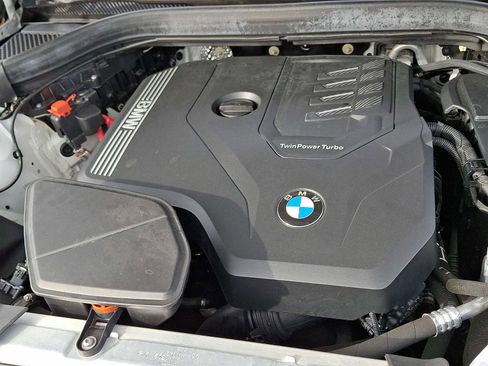 Used 2023 BMW X4 xDrive30i w/ M Sport Package image 31