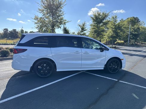 New 2026 Honda Odyssey Sport-L image 10