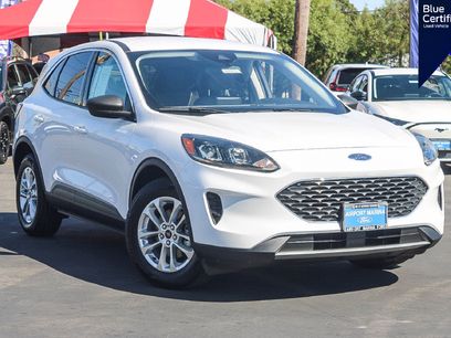 Certified 2022 Ford Escape SE