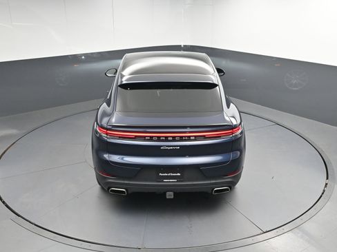 Certified 2024 Porsche Cayenne Coupe image 37