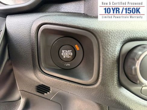 Used 2024 Jeep Gladiator Sport image 25