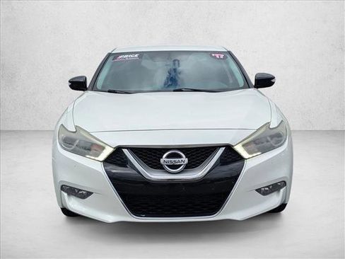 Used 2017 Nissan Maxima SR w/ Midnight Edition image 2