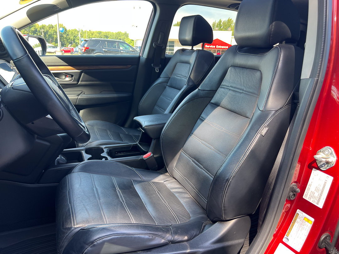 Used 2017 Honda CR-V Touring image 16
