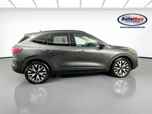 Used 2020 Ford Escape SE Sport image 10