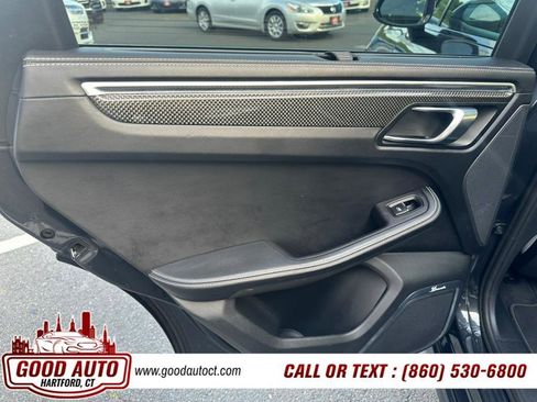 Used 2017 Porsche Macan GTS image 7