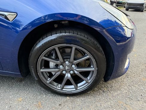 Used 2019 Tesla Model 3 Standard Range Plus RWD image 35