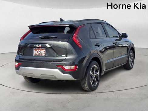 New 2026 Kia Niro LX FWD image 4