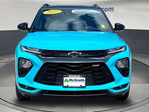 Used 2022 Chevrolet TrailBlazer RS FWD image 2