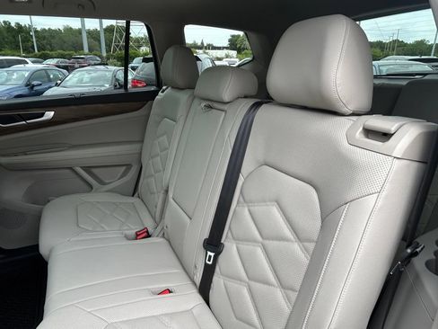New 2026 Volkswagen Atlas SE FWD image 57