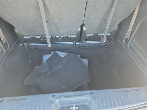 Used 2019 Dodge Grand Caravan SXT w/ Blacktop Package FWD image 24