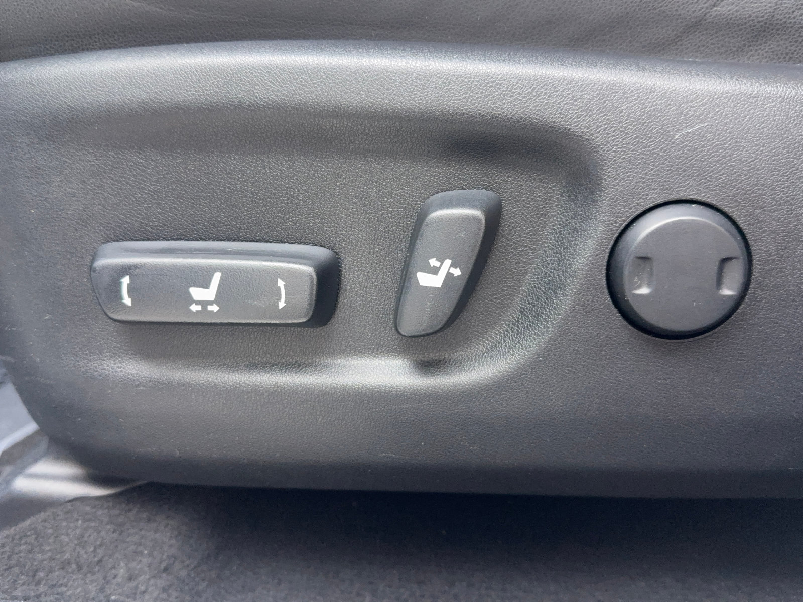 Used 2018 Lexus NX 300h AWD w/ Premium Package image 19