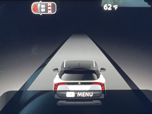 Used 2026 Nissan Kicks SR w/ Cold Weather Package image 13