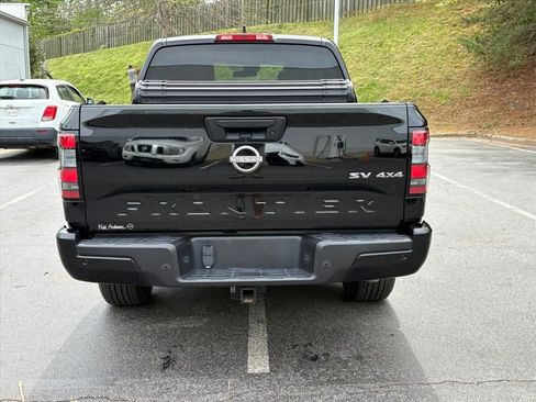 Certified 2023 Nissan Frontier SV w/ Technology Package image 7