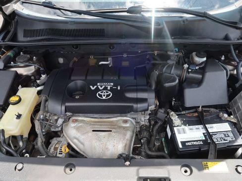Used 2011 Toyota RAV4 2WD w/ Base L4 Extra Value Pkg image 12