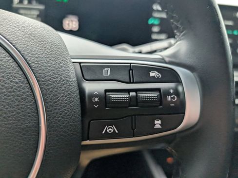 Used 2025 Kia K5 GT-Line w/ GT-Line Premium Package image 16