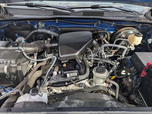 Used 2016 Toyota Tacoma SR5 image 22