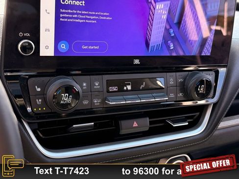 Used 2024 Toyota Grand Highlander Limited image 25