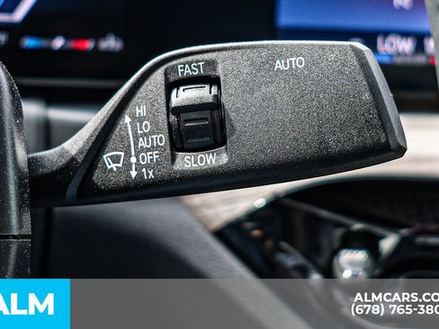 Used 2025 BMW 330i Sedan image 33